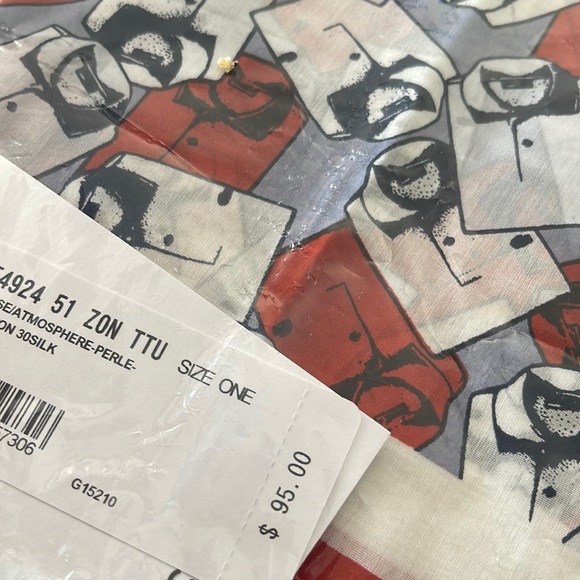 Ladies scarf - Picture 2 of 3